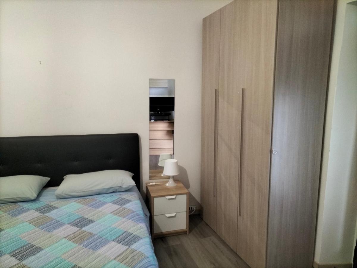 Affitti Brevi Ferrera Monolocale Ferrera 20 Minuti Da Rho Fiera E San Siro Apartment Bareggio Ngoại thất bức ảnh