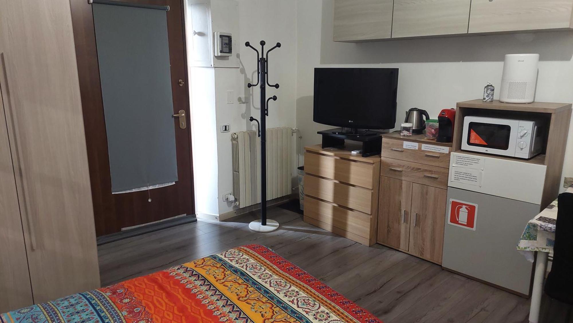 Affitti Brevi Ferrera Monolocale Ferrera 20 Minuti Da Rho Fiera E San Siro Apartment Bareggio Ngoại thất bức ảnh