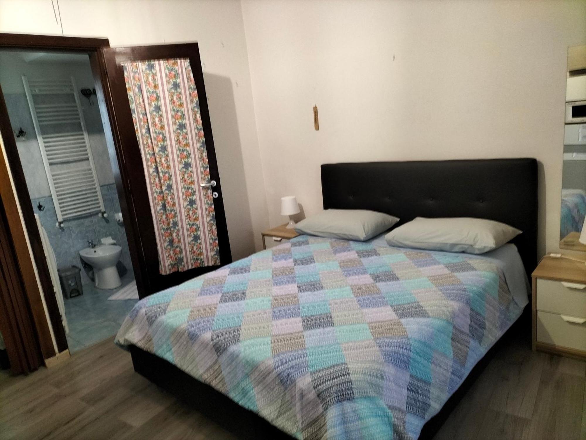 Affitti Brevi Ferrera Monolocale Ferrera 20 Minuti Da Rho Fiera E San Siro Apartment Bareggio Ngoại thất bức ảnh